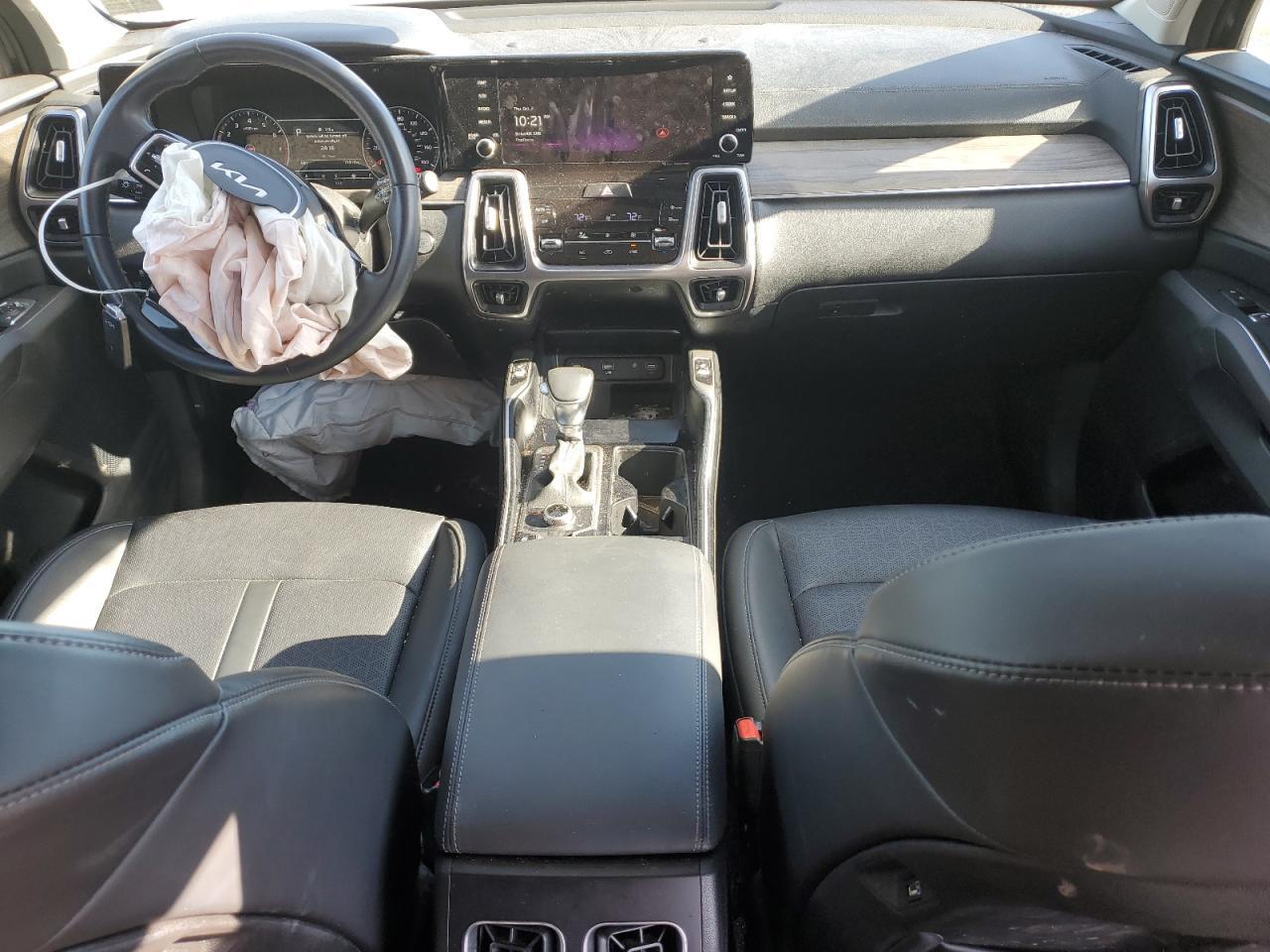 2023 KIA SORENTO