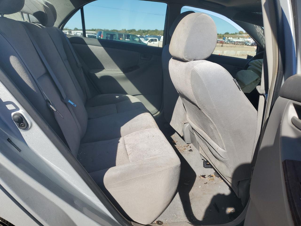 2005 TOYOTA COROLLA