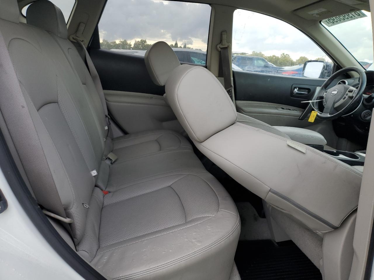 2011 NISSAN ROGUE