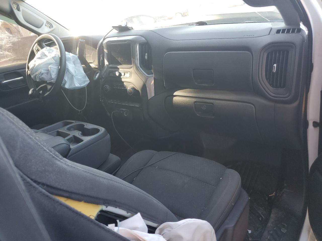 2022 CHEVROLET Silverado
