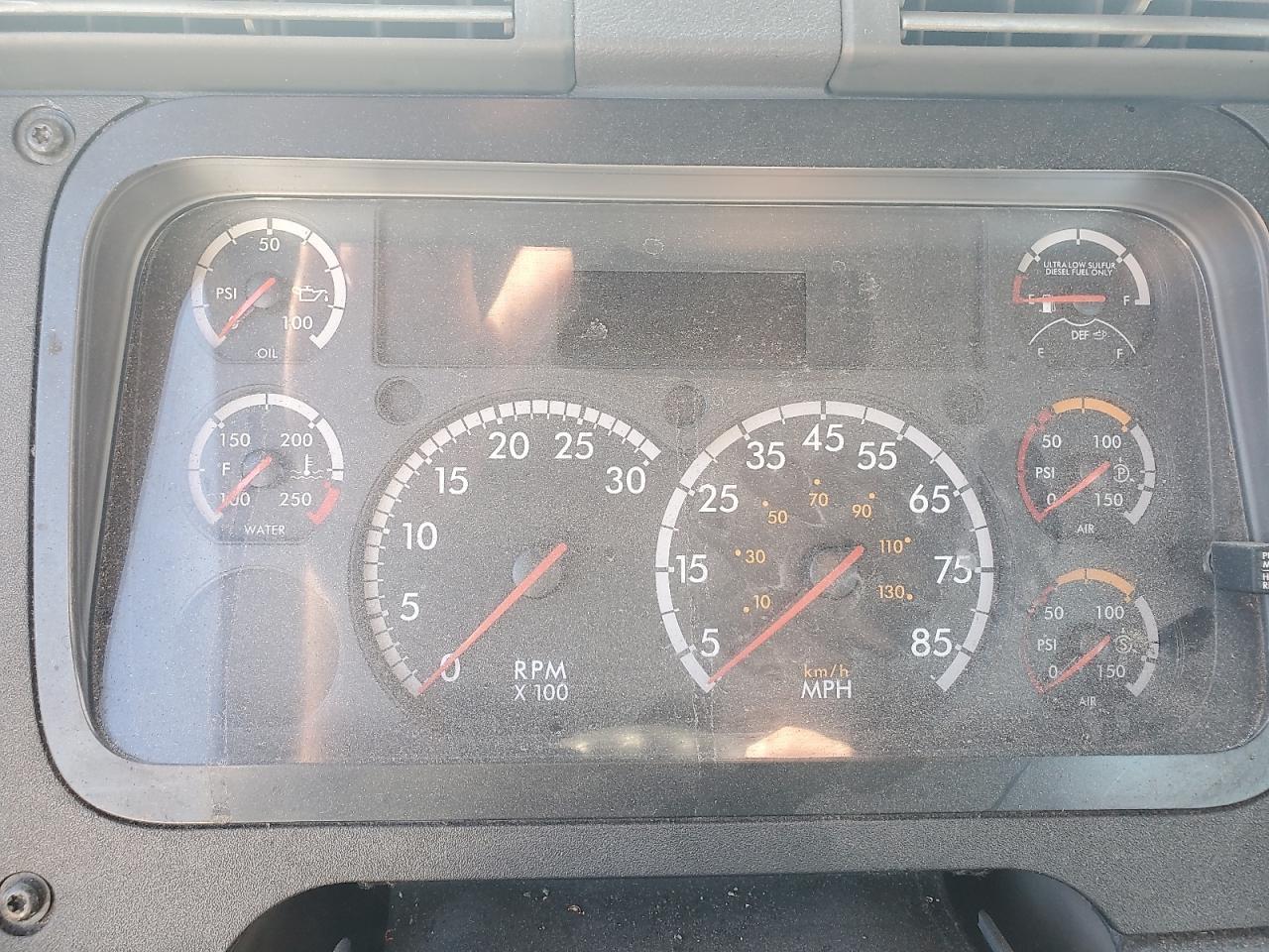 2016 FREIGHTLINER CASCADIA 125