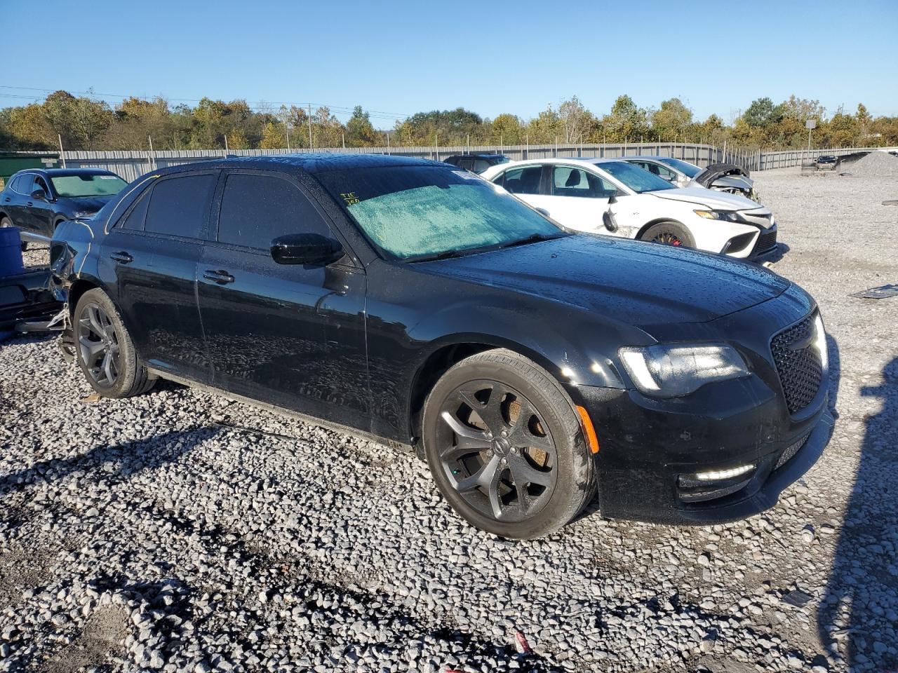 2020 CHRYSLER 300