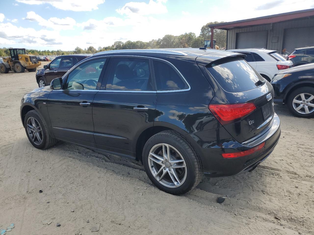 2015 AUDI Q5