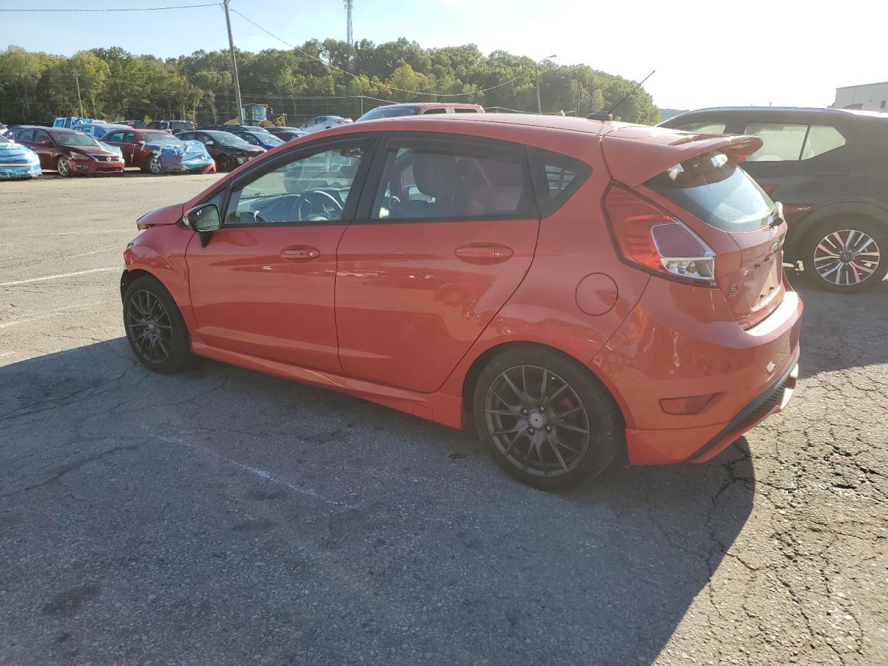 2014 FORD Fiesta