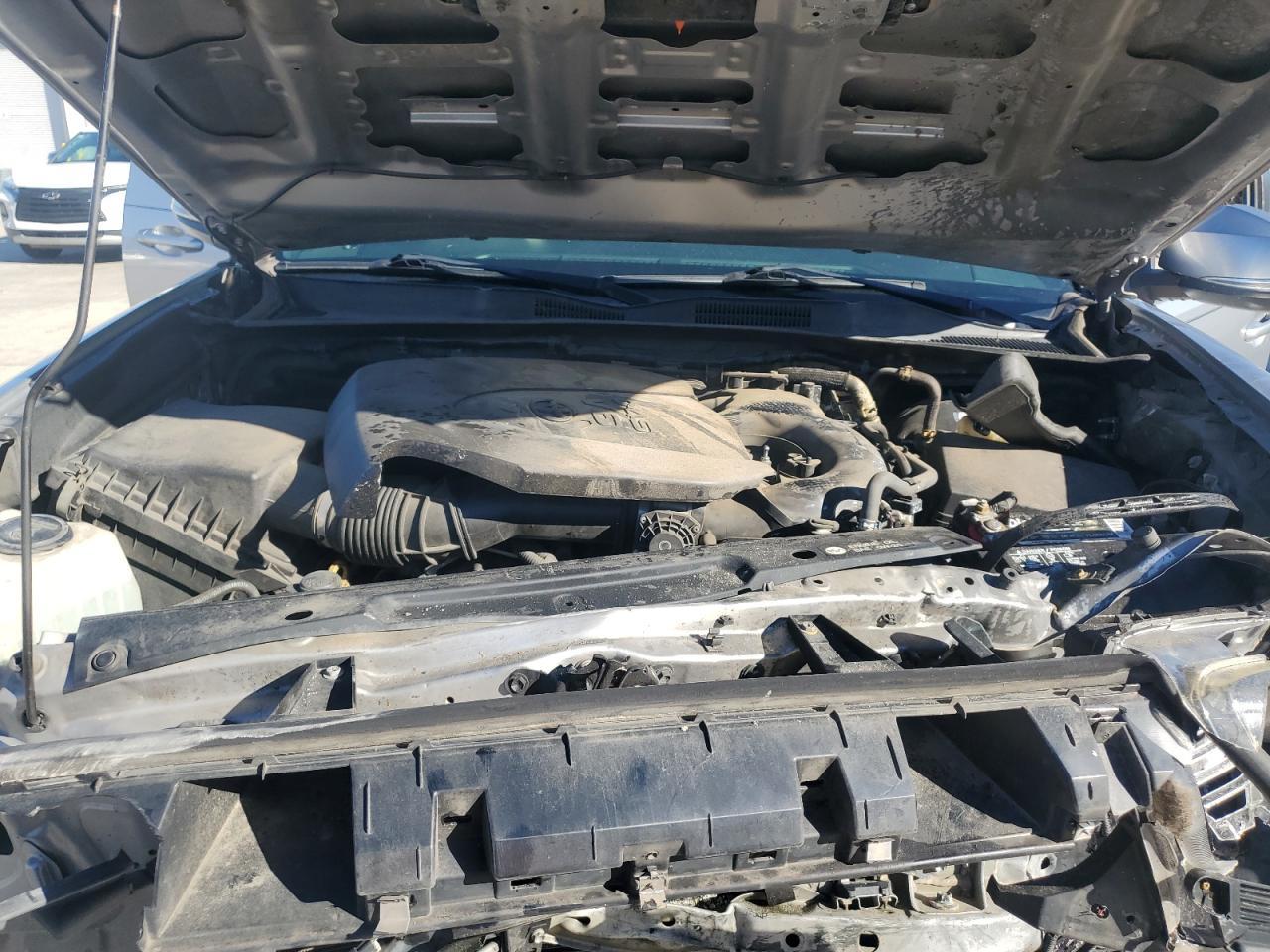 2016 TOYOTA TACOMA