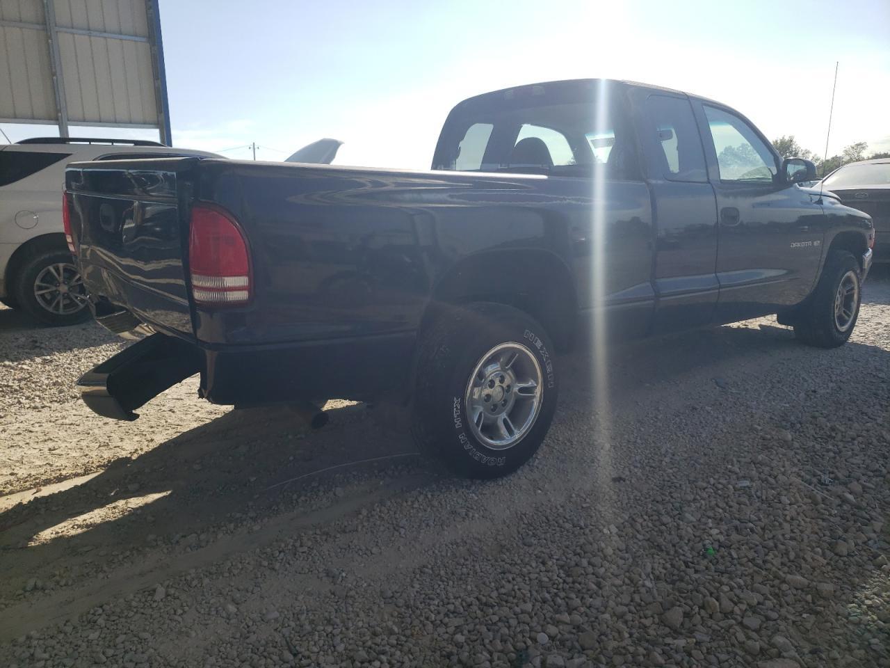 1999 DODGE Dakota
