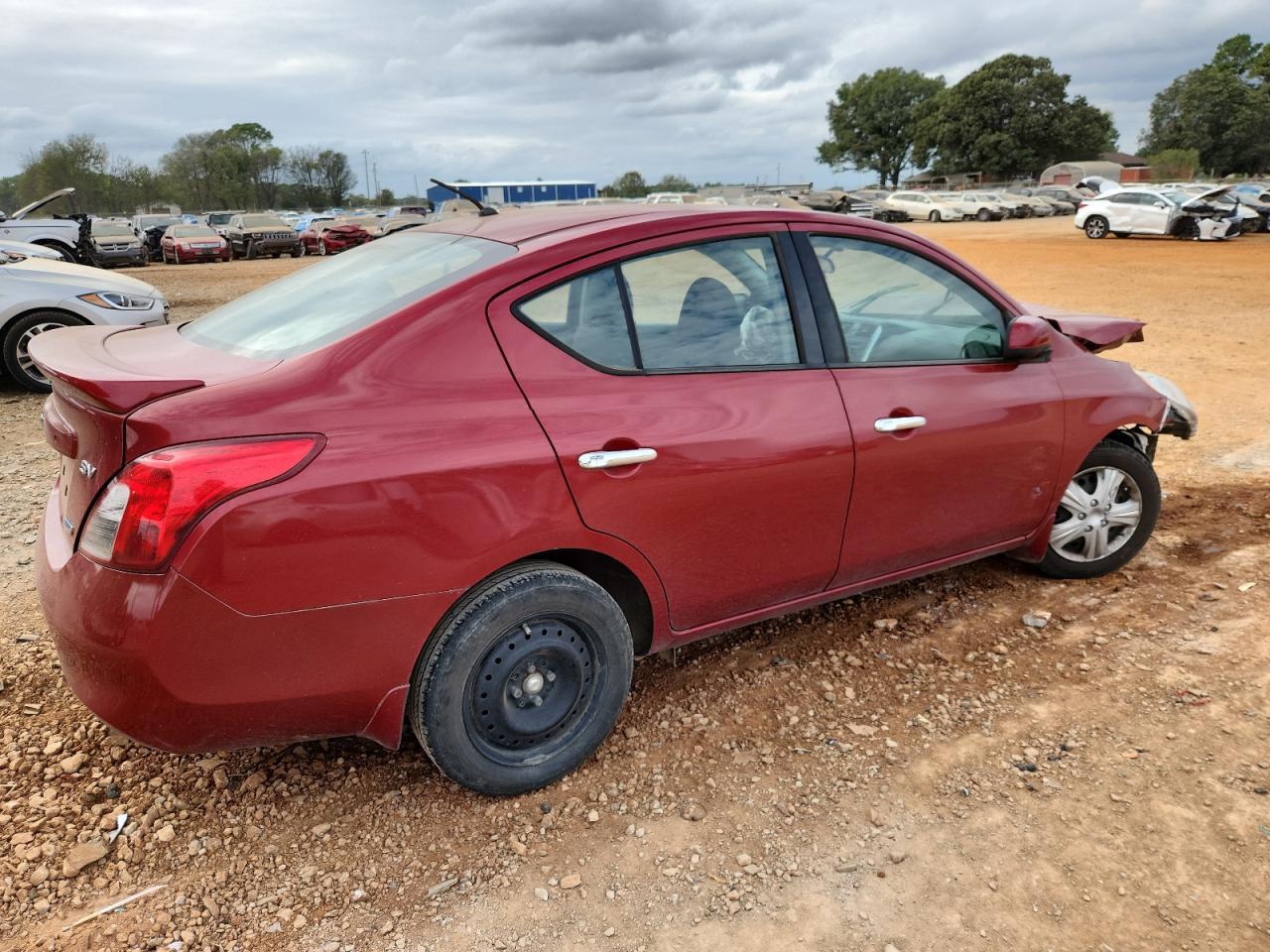 2014 NISSAN VERSA