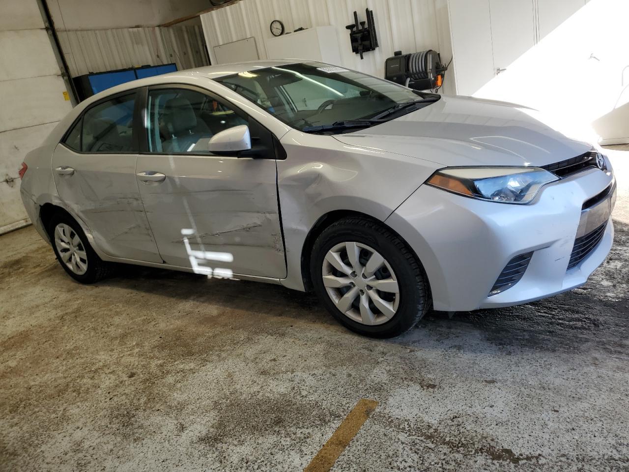 2016 TOYOTA COROLLA