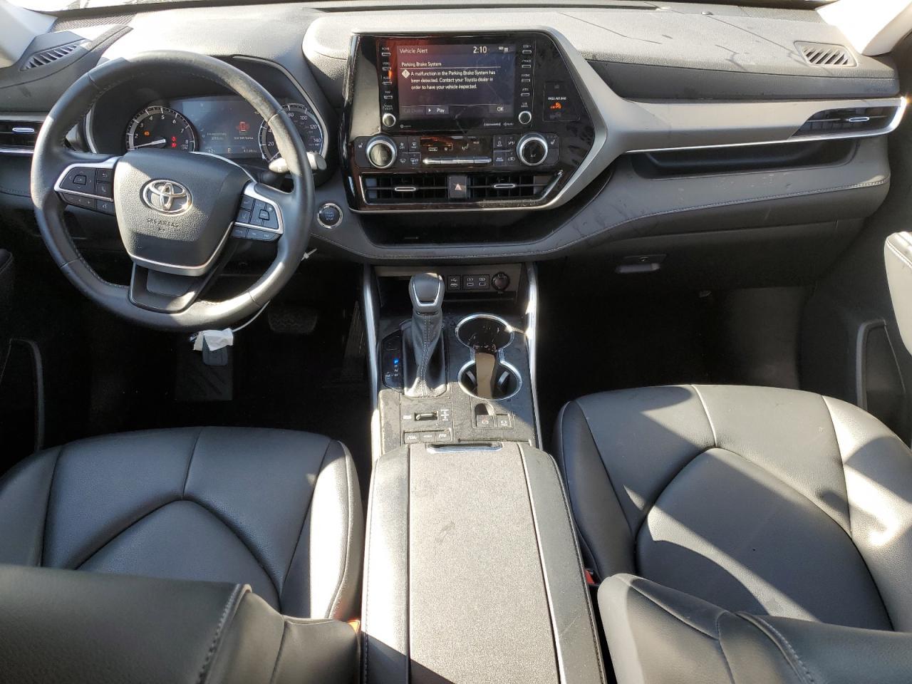 2022 TOYOTA HIGHLANDER