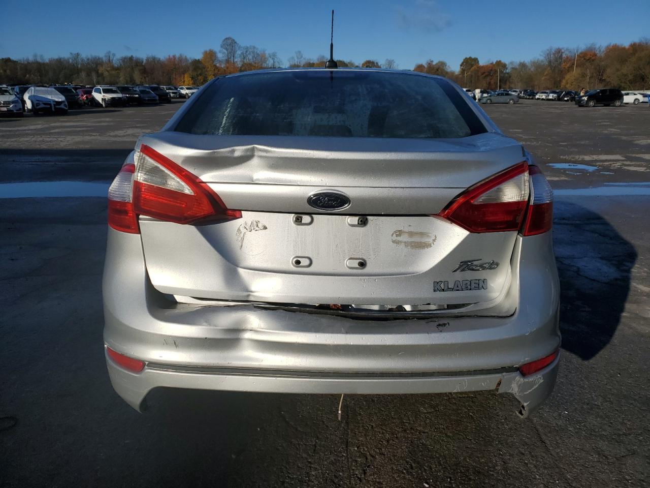2014 FORD Fiesta