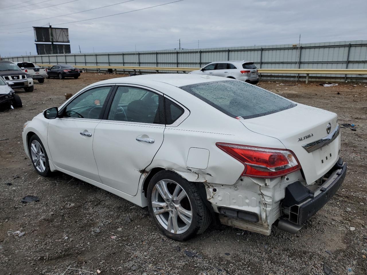 2013 NISSAN ALTIMA
