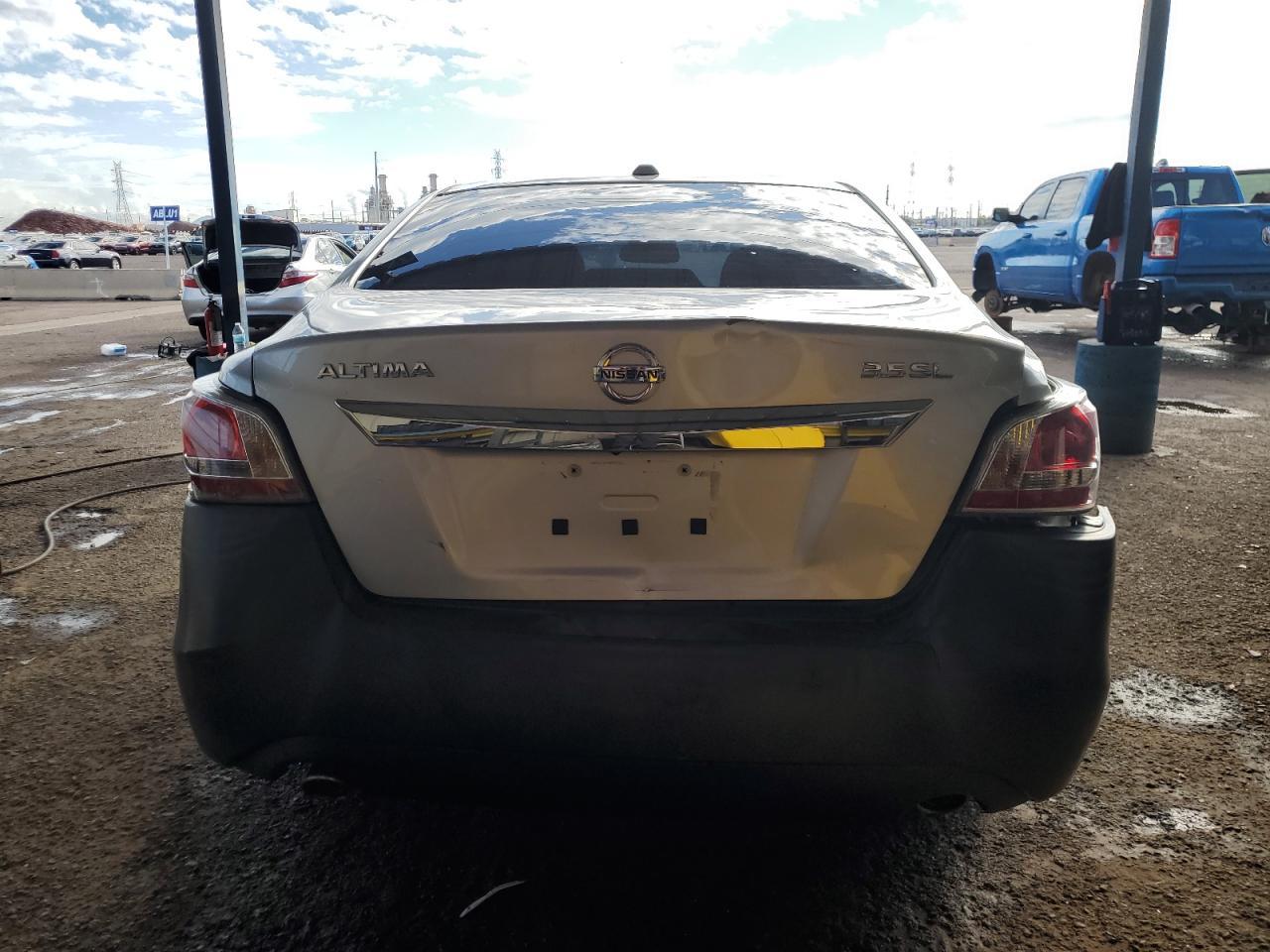 2015 NISSAN ALTIMA