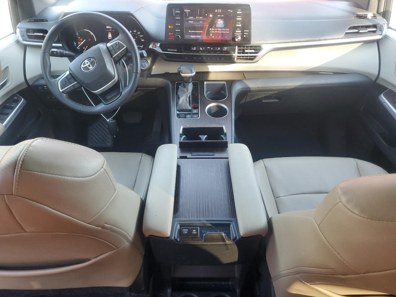 2022 TOYOTA SIENNA