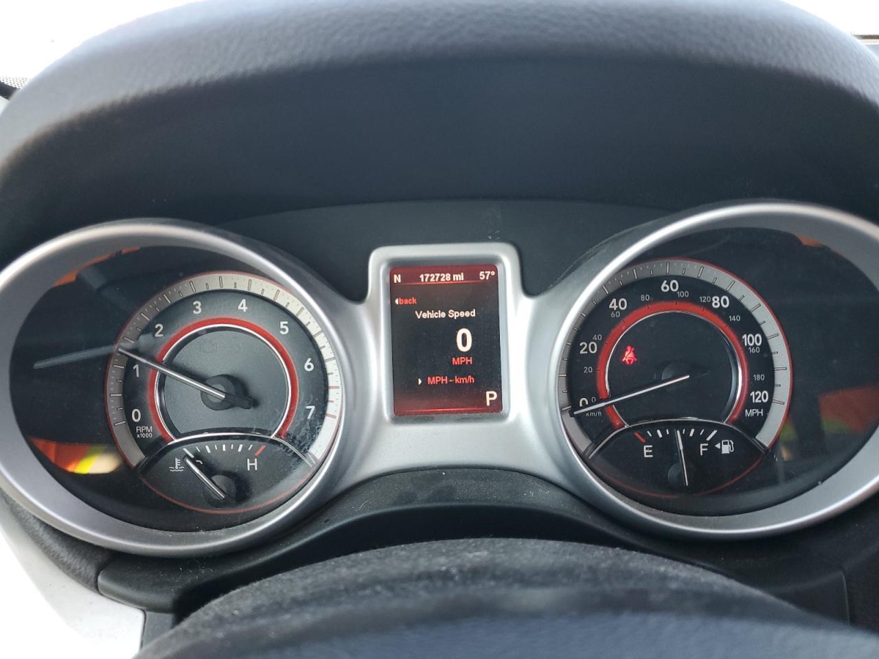 2011 DODGE JOURNEY