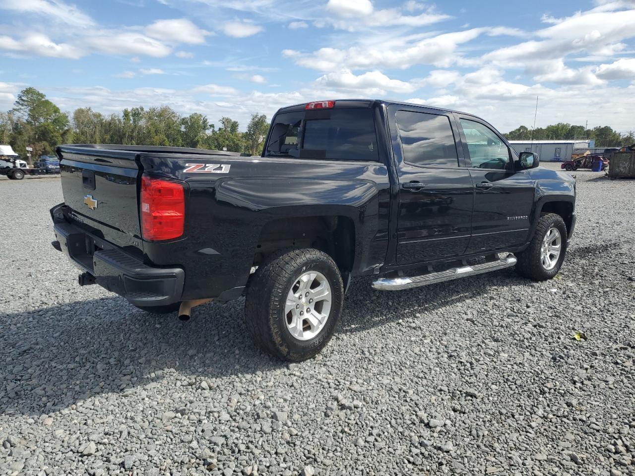 2017 CHEVROLET Silverado