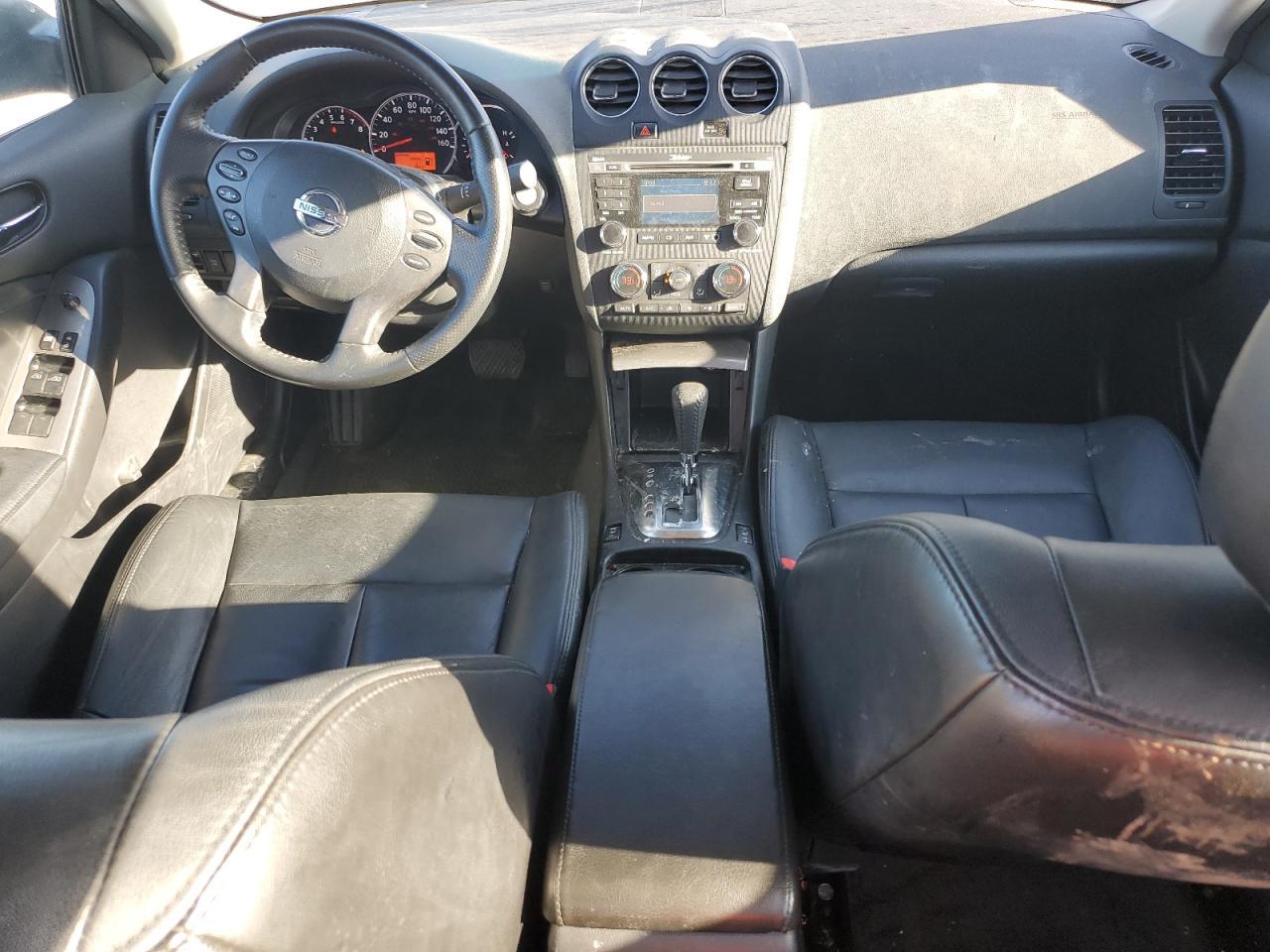 2010 NISSAN ALTIMA