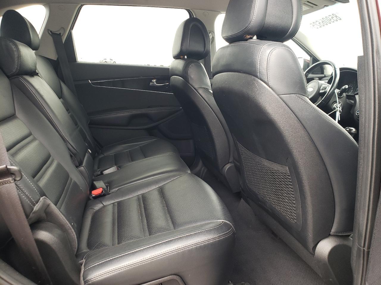 2016 KIA SORENTO