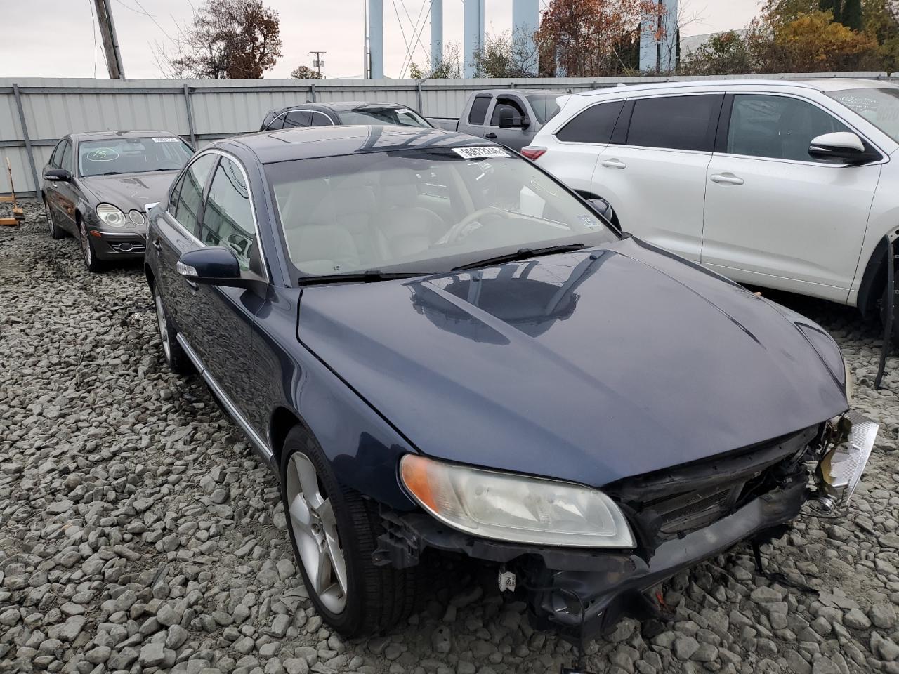 2010 VOLVO S80