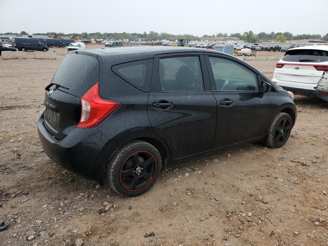 2016 NISSAN Versa Note