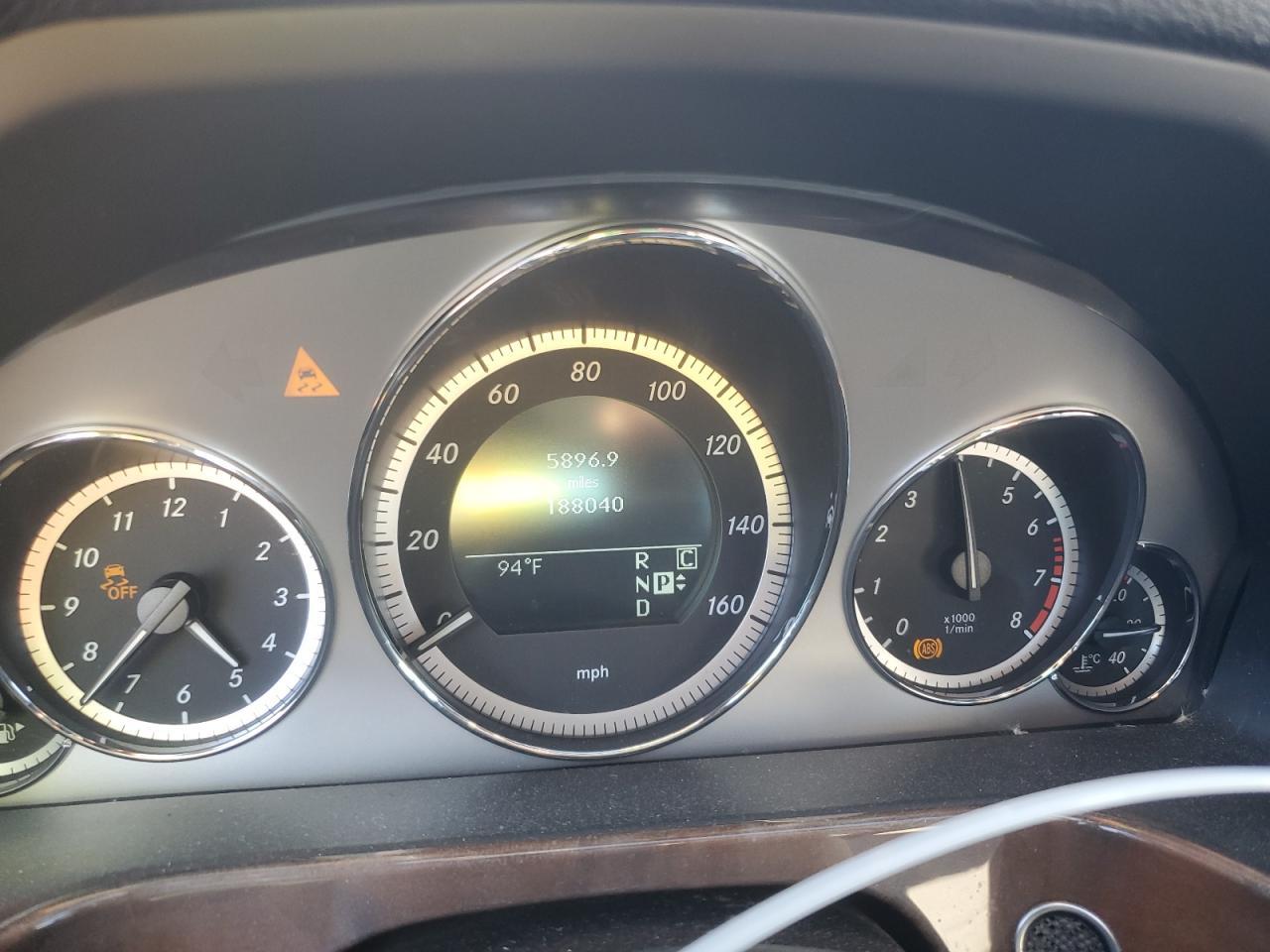 2010 MERCEDES-BENZ E-Class