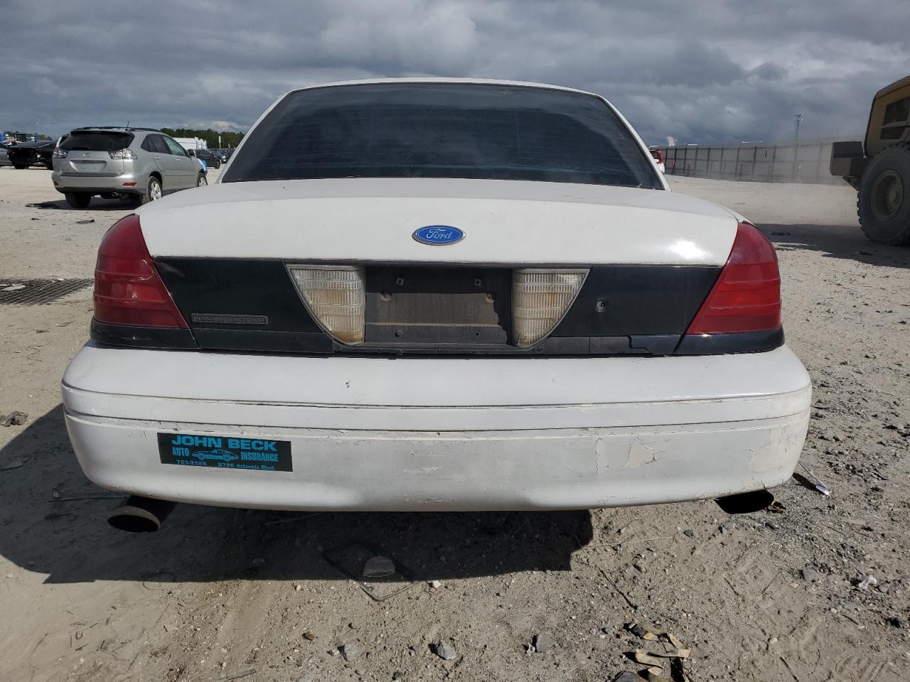 2003 FORD Crown Victoria