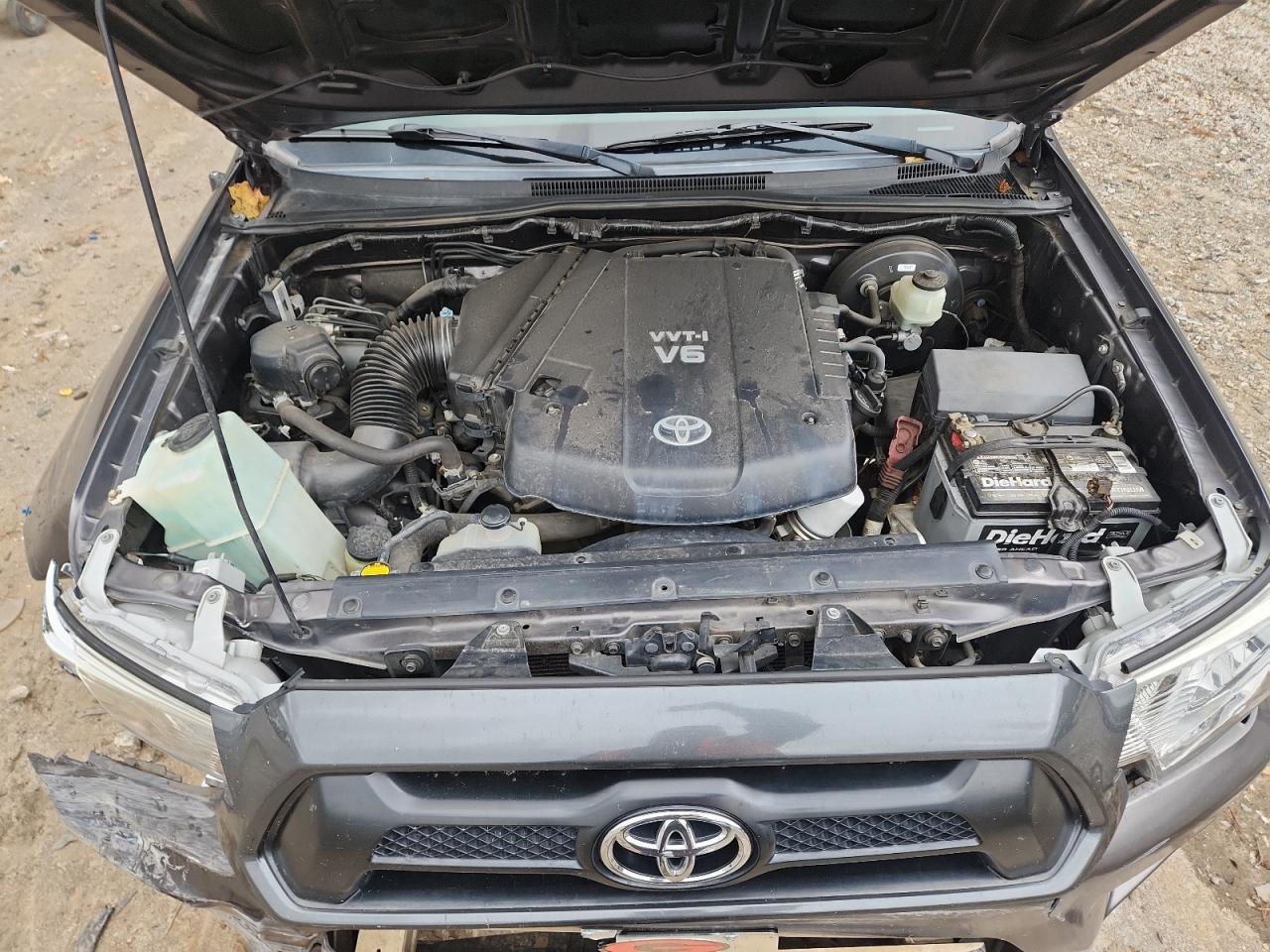 2012 TOYOTA TACOMA