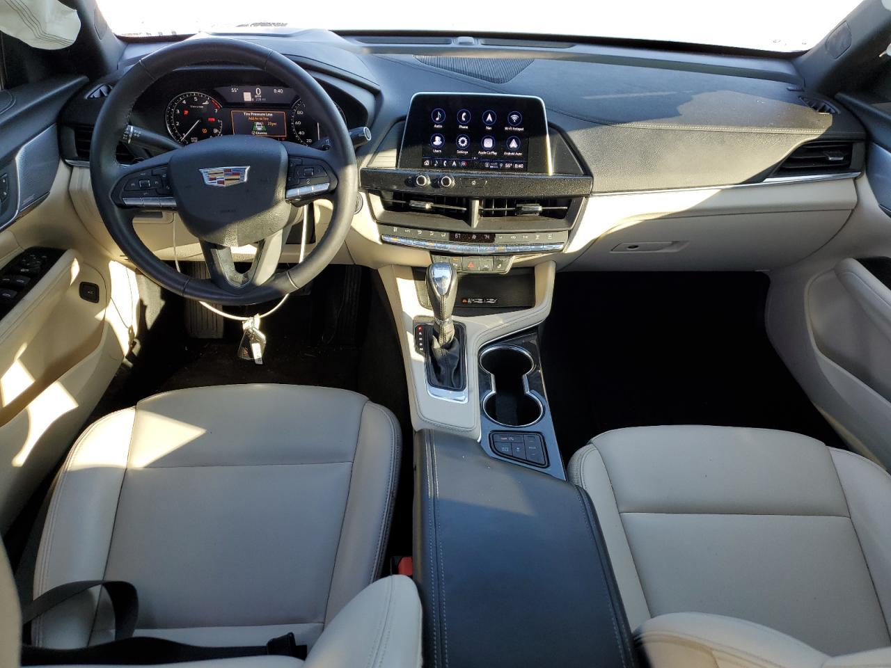 2022 CADILLAC CT4