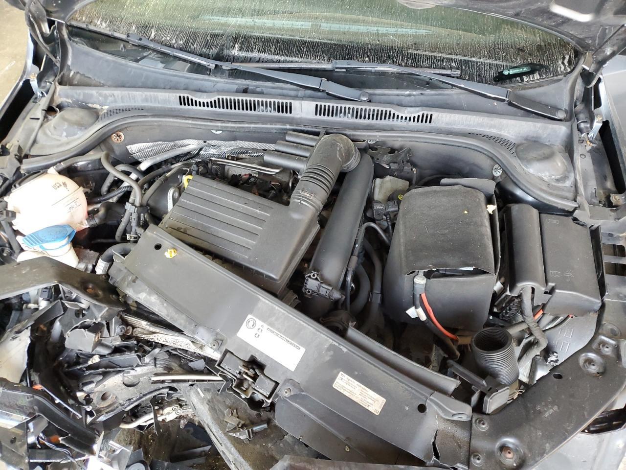 2016 VOLKSWAGEN JETTA