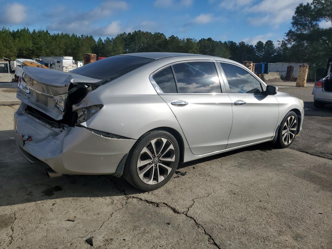 2015 HONDA ACCORD