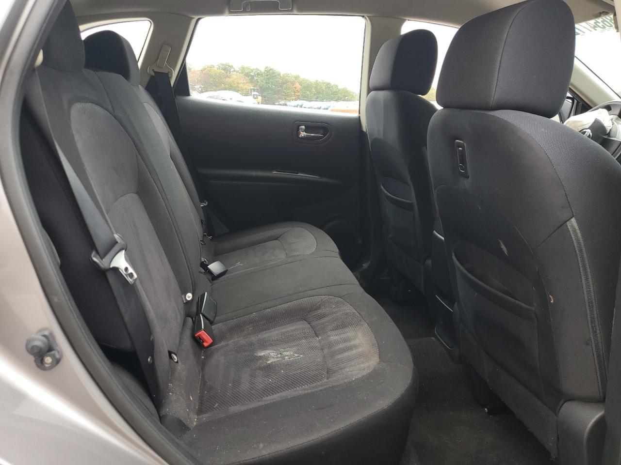 2011 NISSAN ROGUE