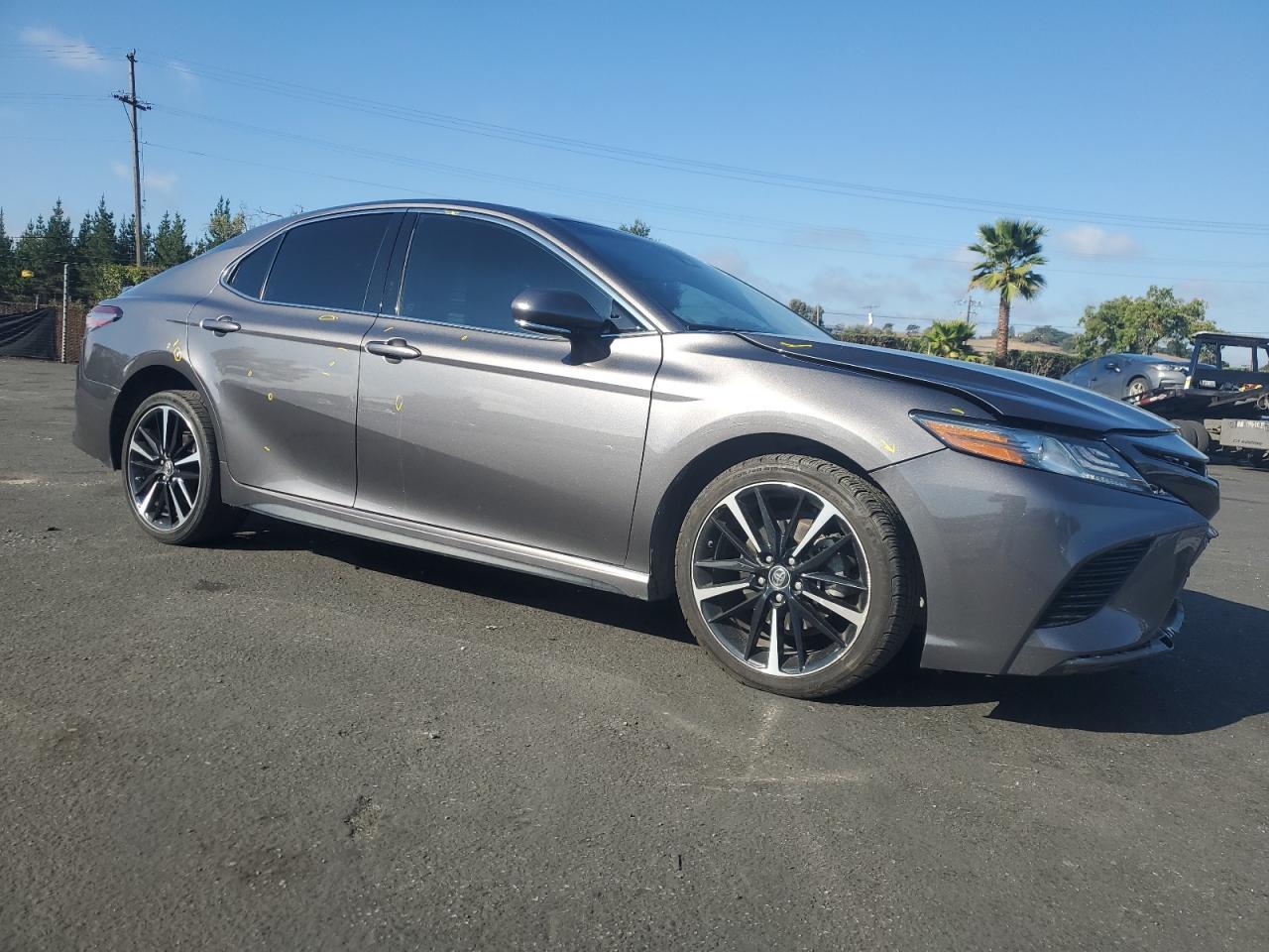 2019 TOYOTA CAMRY