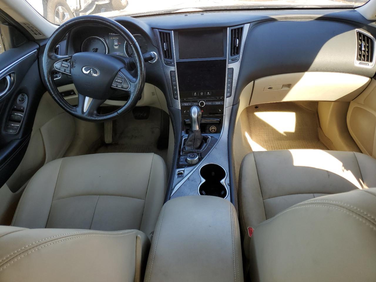 2015 INFINITI Q50