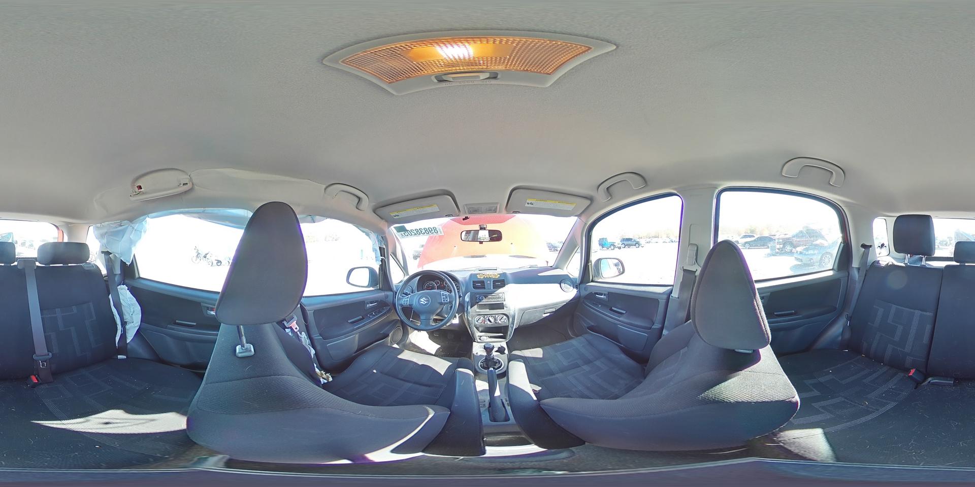 2011 SUZUKI SX4