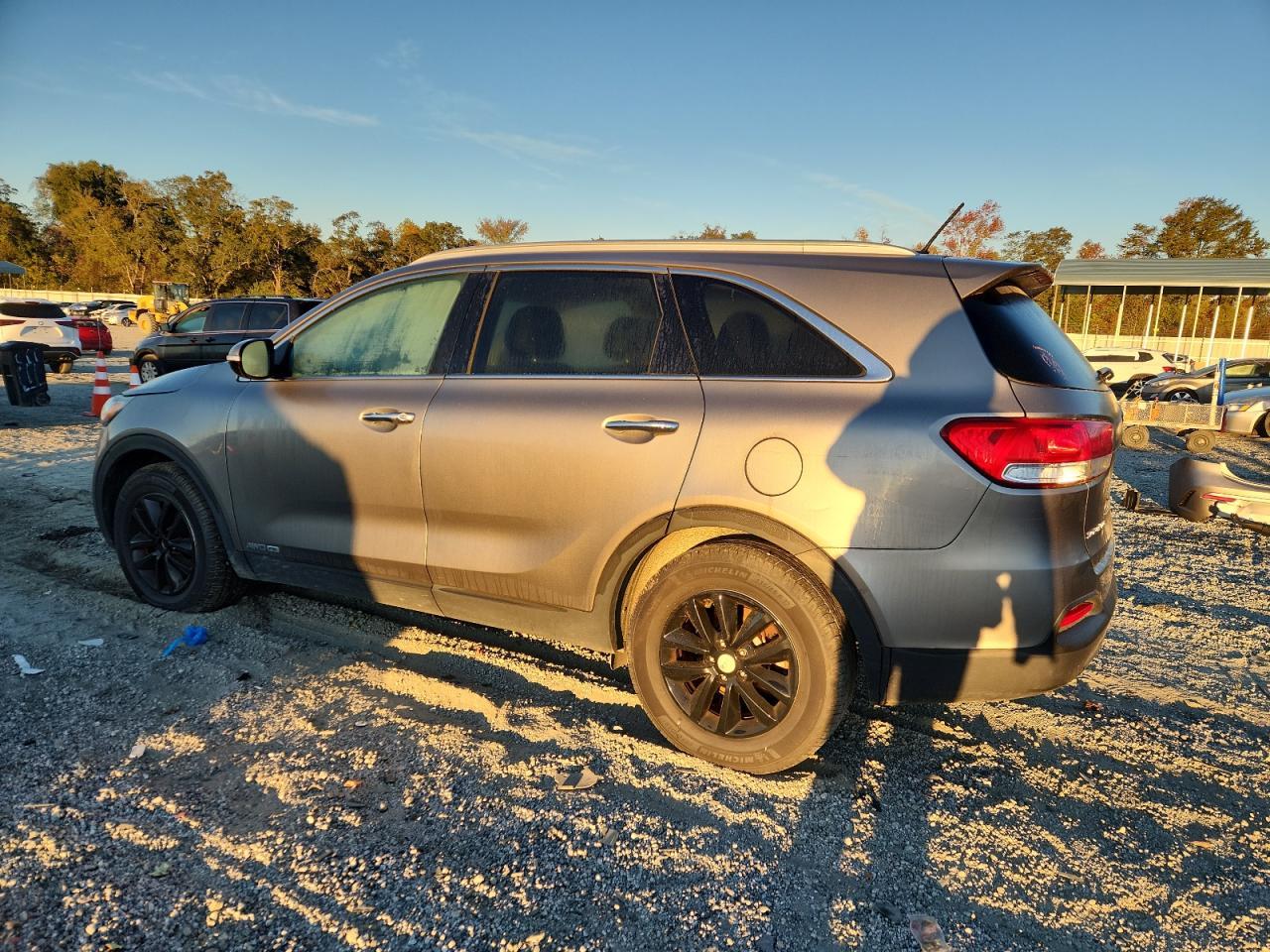 2017 KIA SORENTO