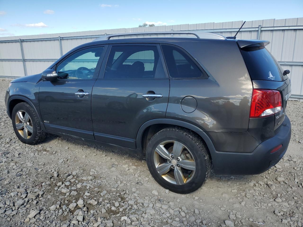 2013 KIA SORENTO