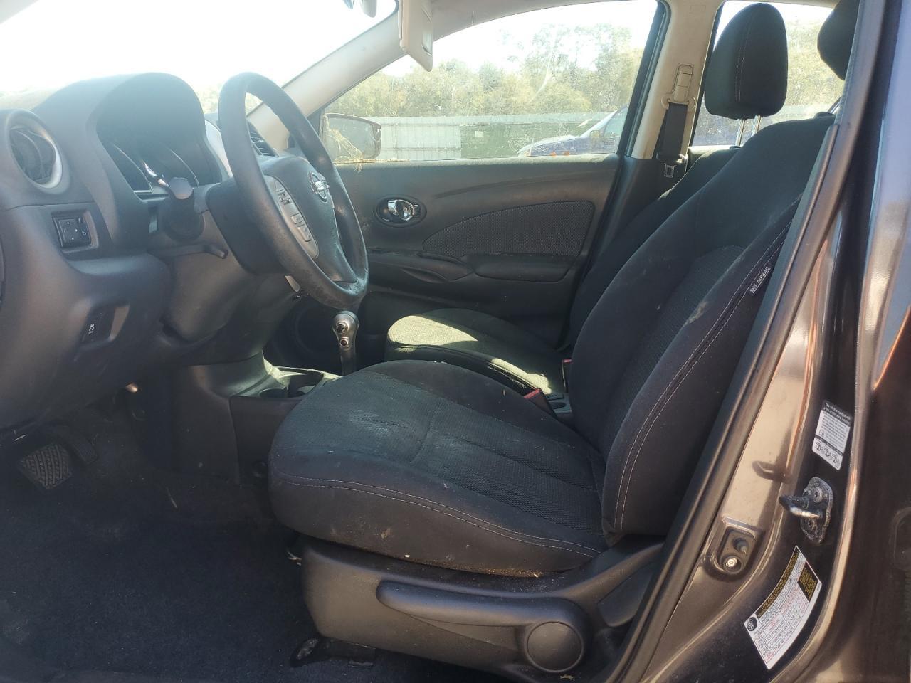 2015 NISSAN VERSA