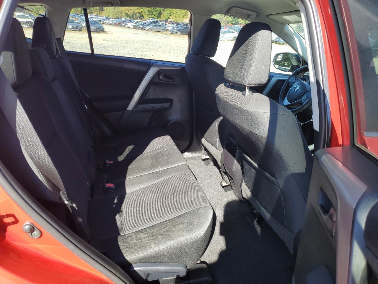 2016 TOYOTA RAV4