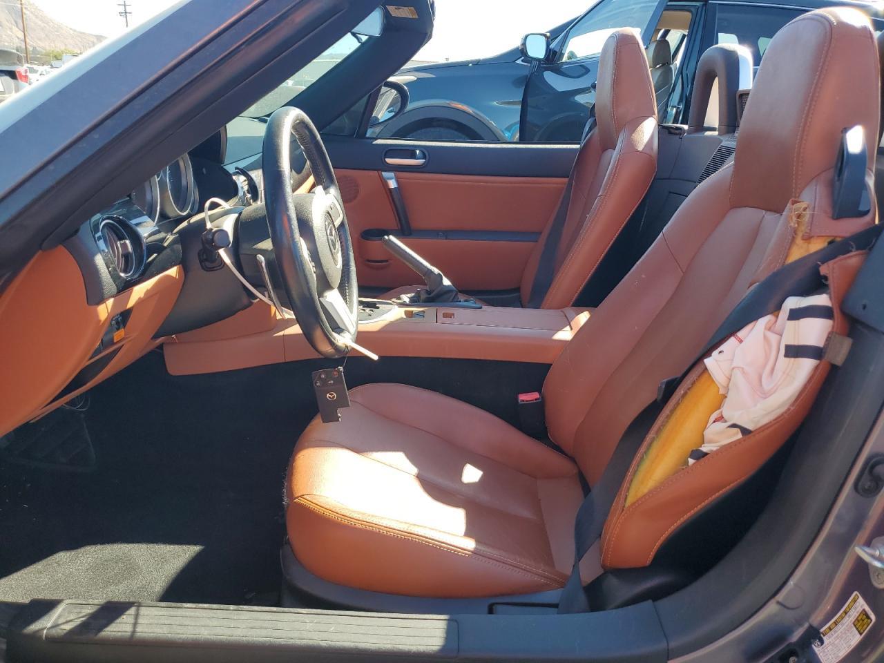2006 MAZDA MX-5 Miata