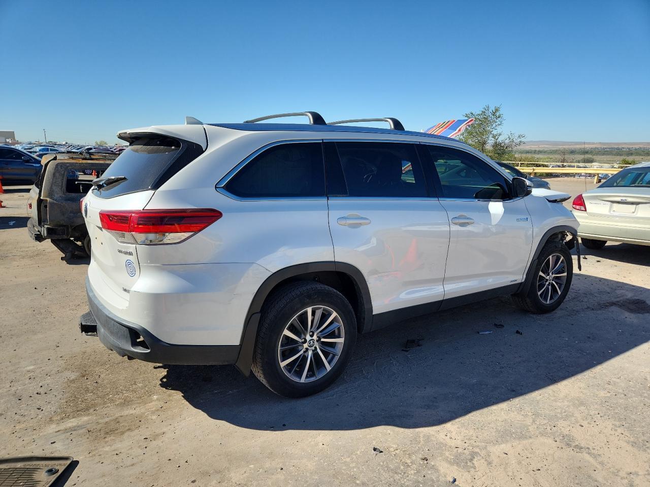 2019 TOYOTA HIGHLANDER