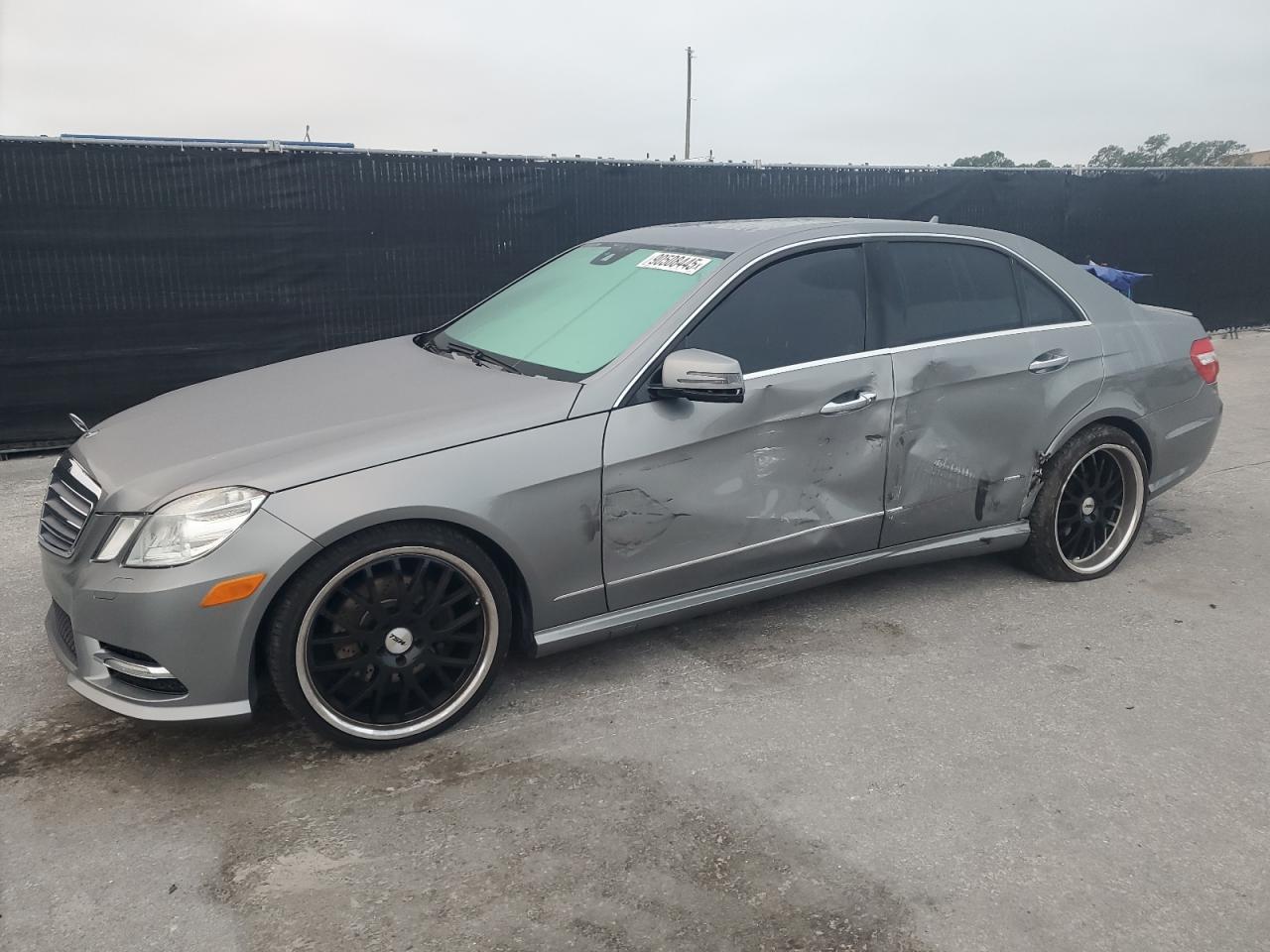 2013 MERCEDES-BENZ E-Class