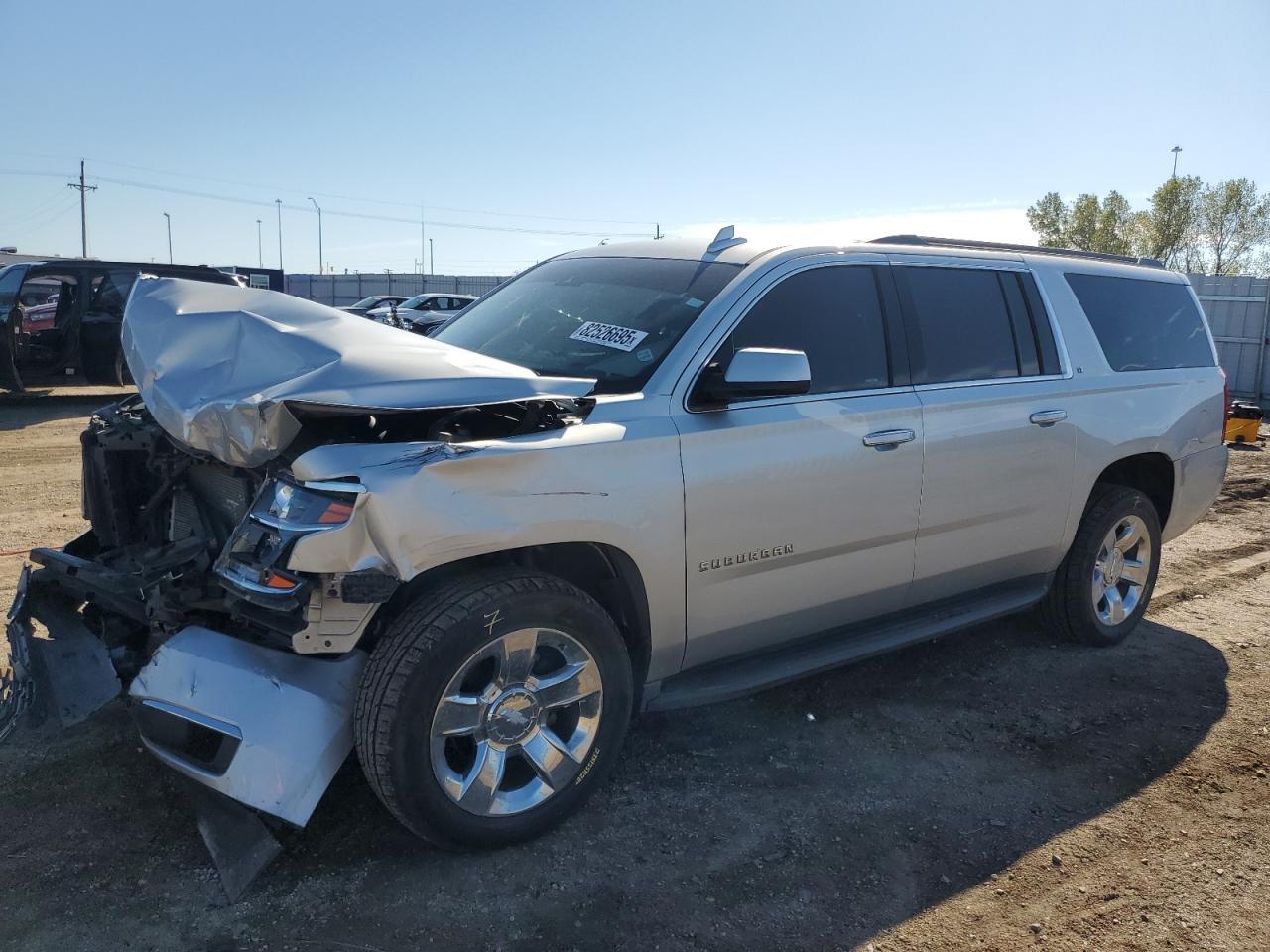 2016 CHEVROLET Suburban