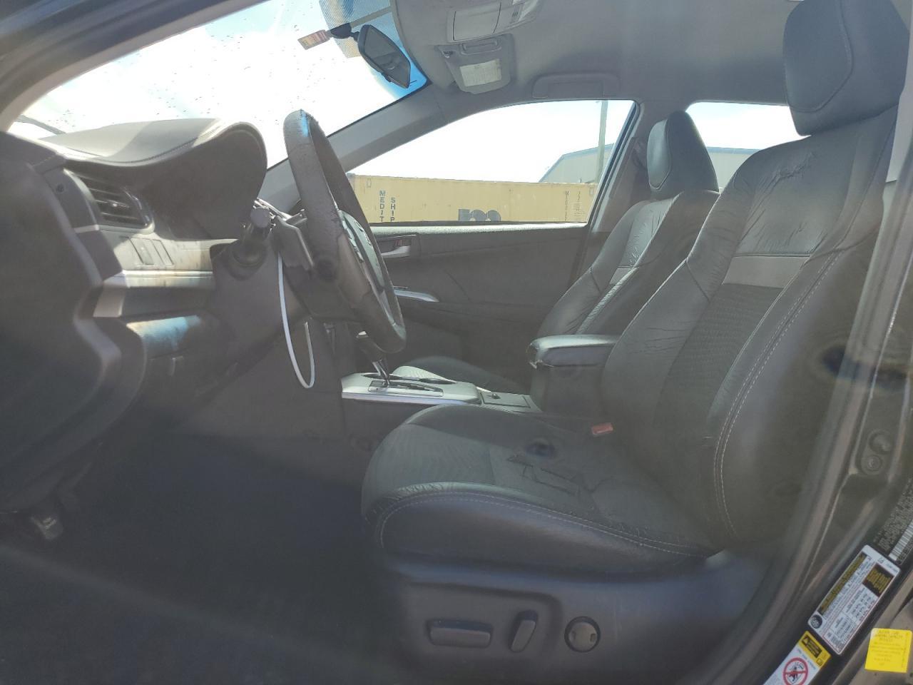 2012 TOYOTA CAMRY