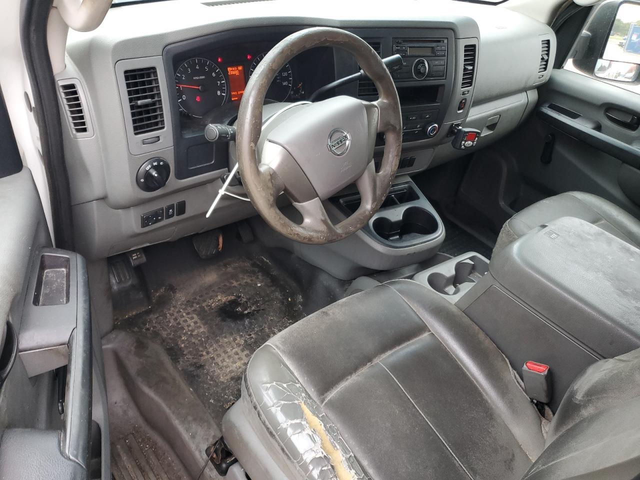 2012 NISSAN NV 2500