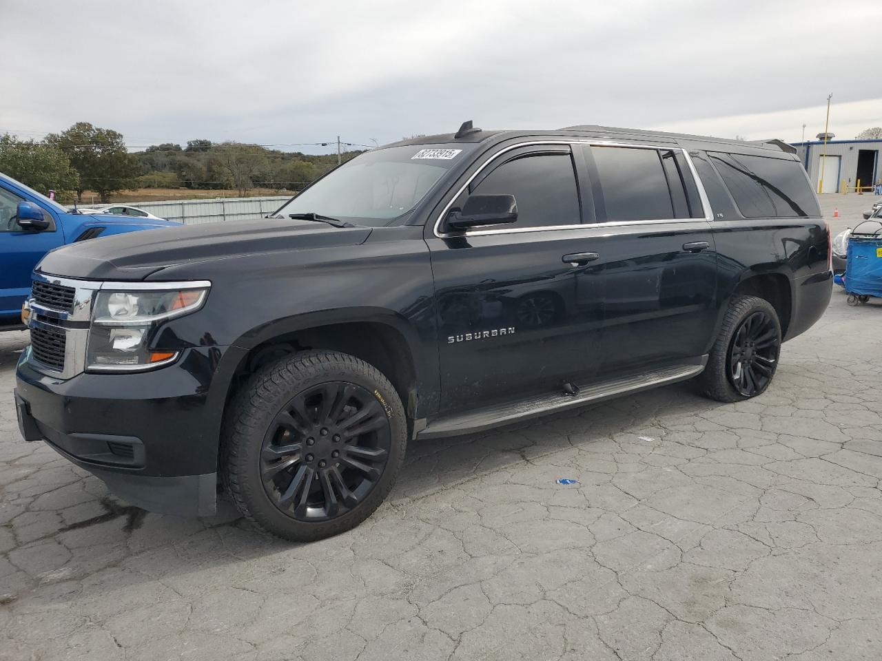 2016 CHEVROLET Suburban