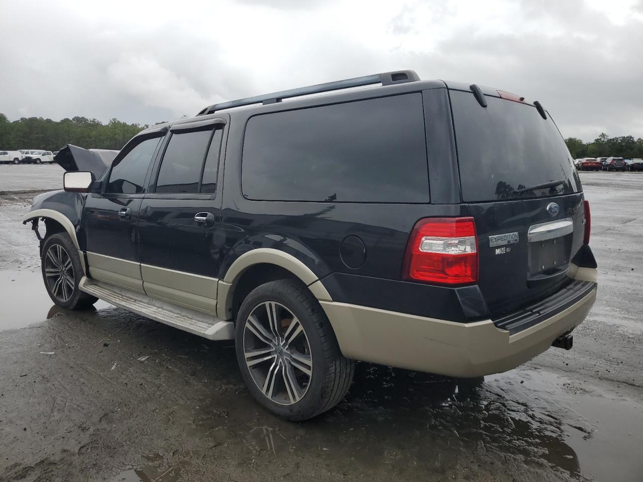 2010 FORD Expedition
