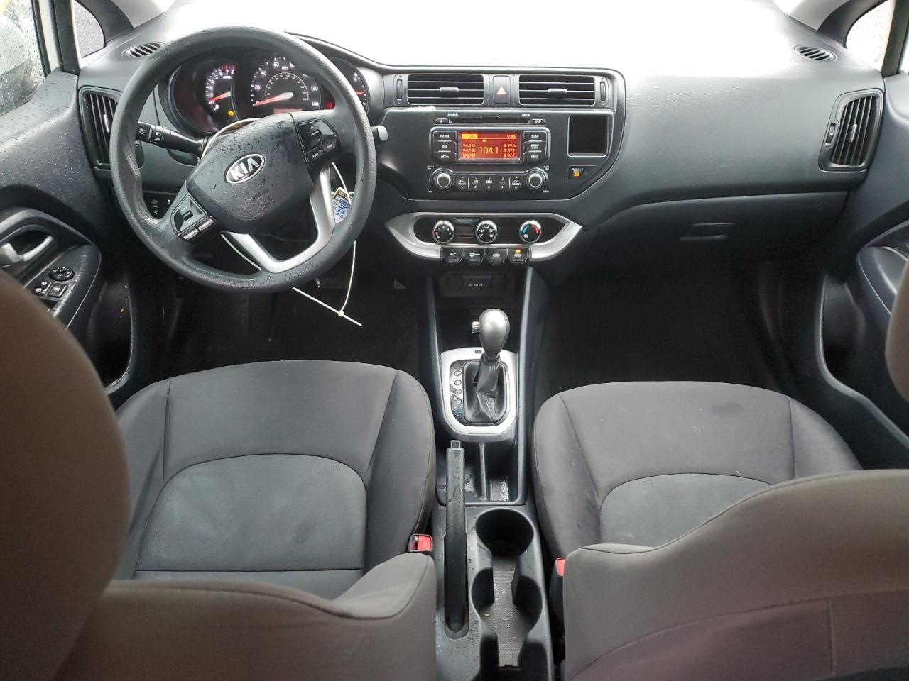 2013 KIA RIO