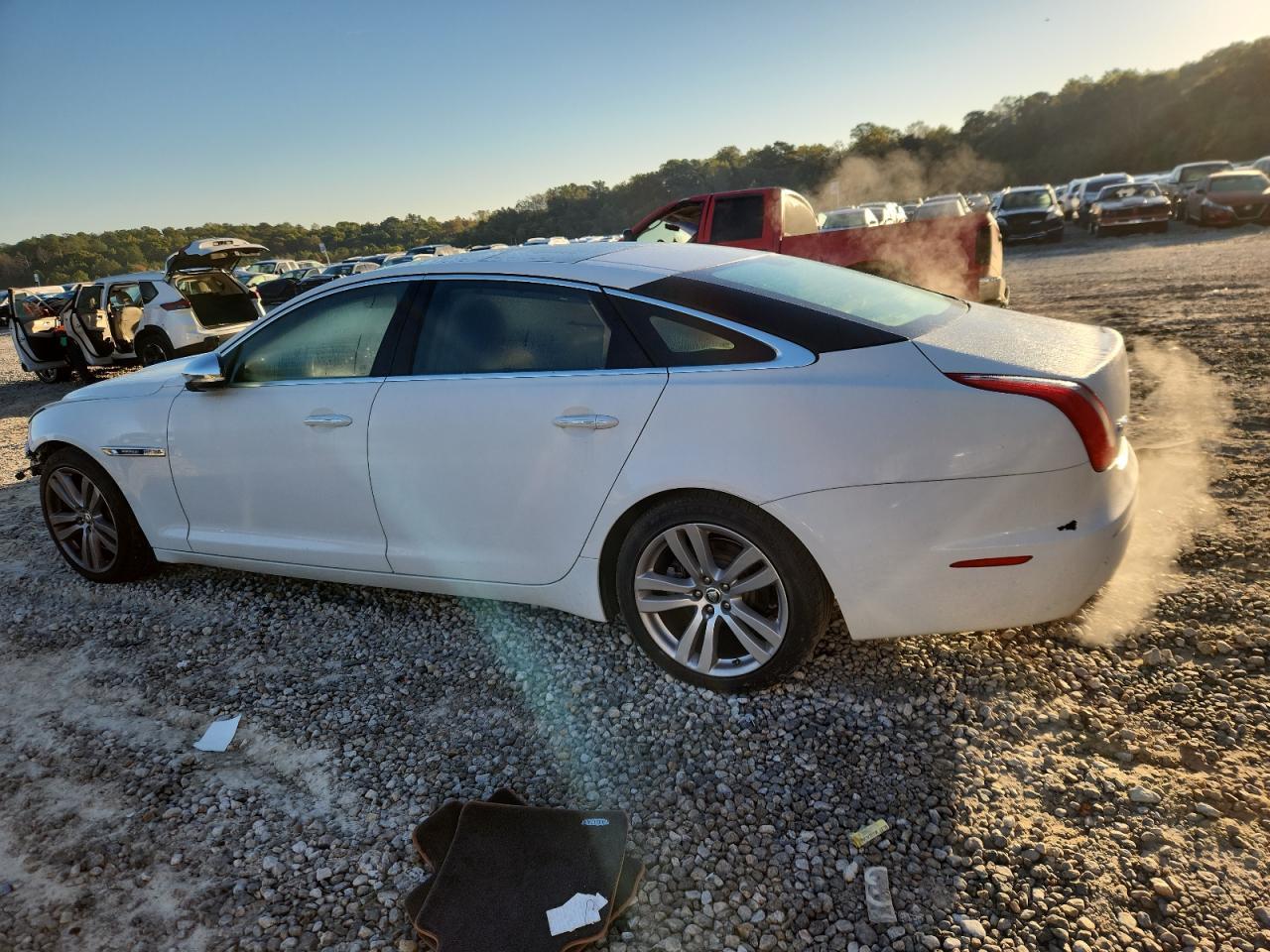 2012 JAGUAR Xj-Series