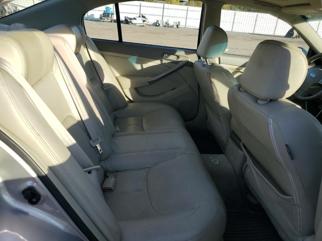 2004 INFINITI G35