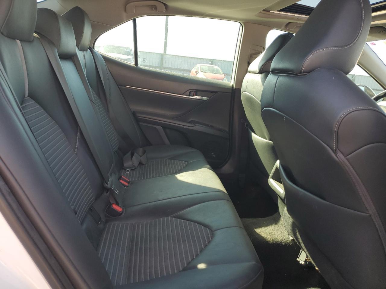 2019 TOYOTA CAMRY