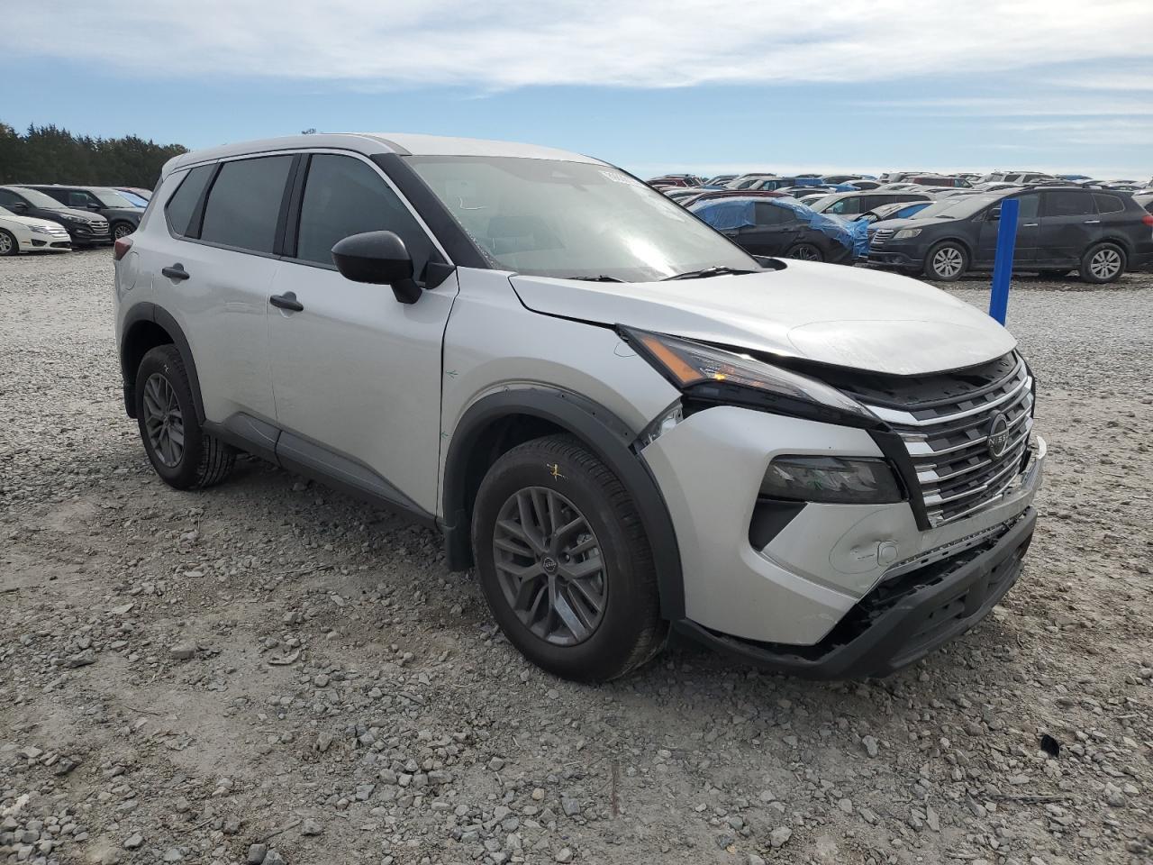 2025 NISSAN ROGUE